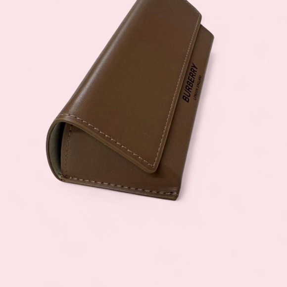 Burberry Tan Leather Storage Box - Picture 2 of 3